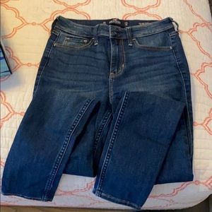 Hollister High-Rise Super Skinny Jeans